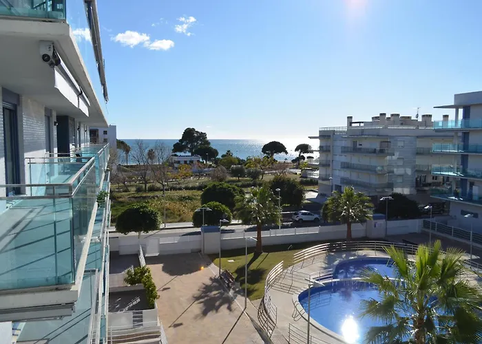 Golive Esquirol Beach